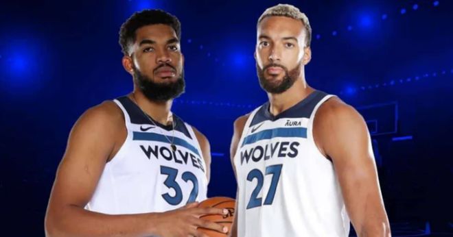 外媒：梅西在印度的雕像由45人耗费27天建成，高21.3米（外媒称：印度梅西雕像高21.3米，45人历时27天打造）