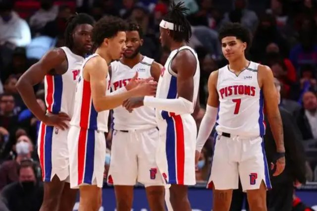 即将迎战枪手：阿森纳是奥利塞足球生涯的第一支球队（对阵枪手在即：阿森纳曾是奥利塞职业生涯的起点）