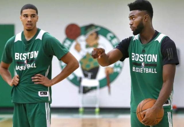 都体主编：希望皮奥可以出国踢球，在英超他会变得更强（《都体》主编：期待皮奥留洋，英超历练将令他更强）