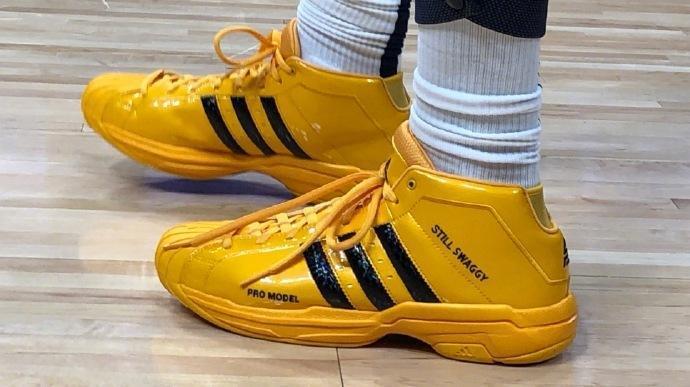 官方：傅明、马济等人组成的裁判组将执法日本vs加纳（官方确认：傅明、马济领衔裁判组执法日本对加纳）