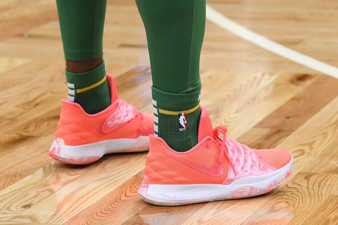 德转统计英超历史戴帽次数前10：阿圭罗12次第1，哈兰德第4（德转盘点英超历史帽子戏法榜前十：阿圭罗12次居首，哈兰德位列第4）