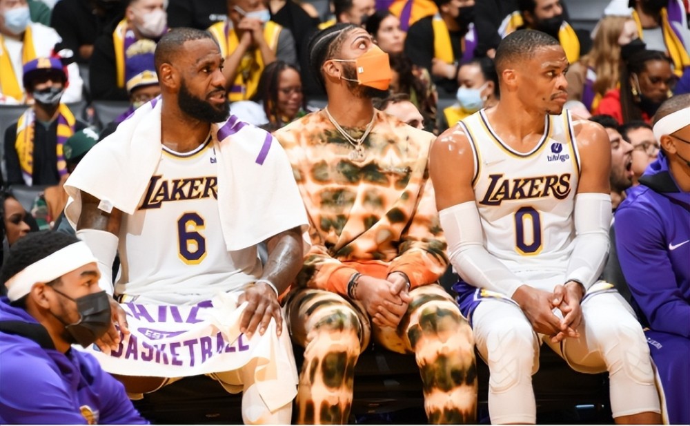 弗林蓬选交手过的最佳五人队：亚马尔、贝林、穆西亚拉在列（弗林蓬评出曾交手的最强五人组：亚马尔、贝林、穆西亚拉上榜）