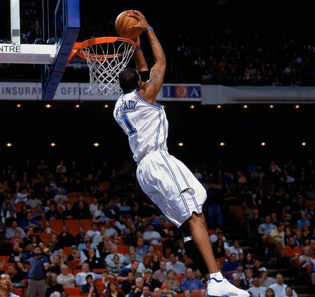 剑南春｜九人皇马0-2塞尔塔，斯韦德贝里双响，米利唐伤退（剑南春｜皇马九人作战0-2不敌塞尔塔：斯韦德贝里梅开二度，米利唐伤退）